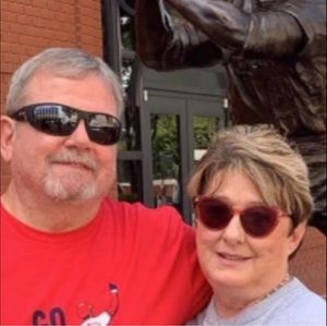 Meet your Posher, Chris janet